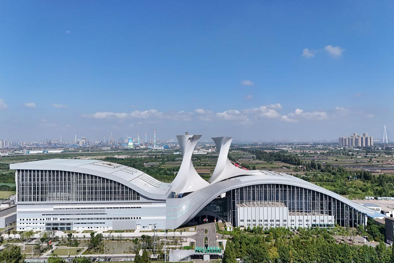 888集团武汉公司两青工被聘为“湖北青年情形 友好使者”