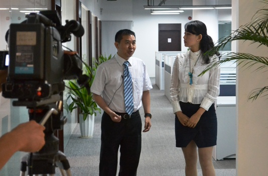 深圳电视台到888集团集团采访